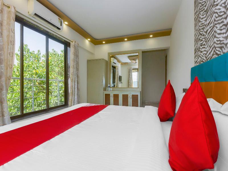 Oyo 22375 Hotel Shree Sai Prasad Karjat Esterno foto